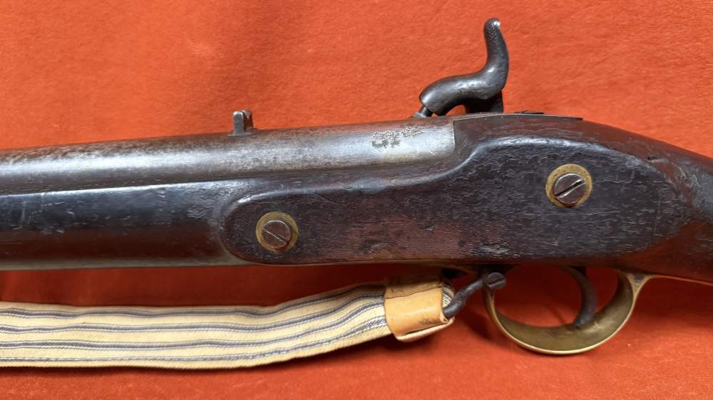 A British East India company musket-img-12