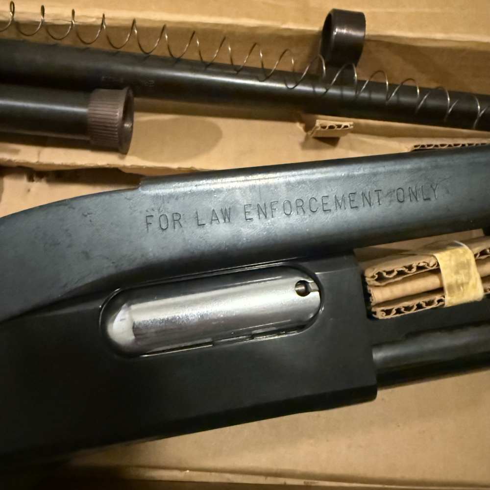 NEW Remington 870 Police WingMaster LE 12Ga Shotgun 20" Top Folding-img-3