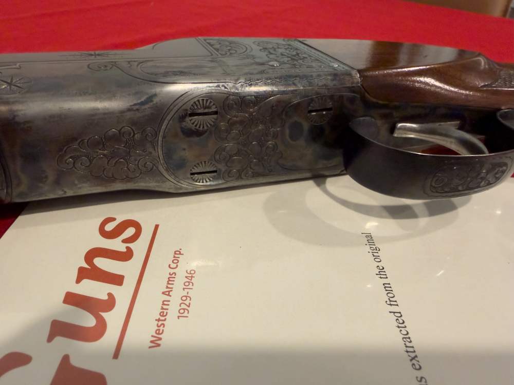 Fabulous Factory Engraved 12 GA Ithaca Grade 4E Single Barrel Trap Shotgun -img-7