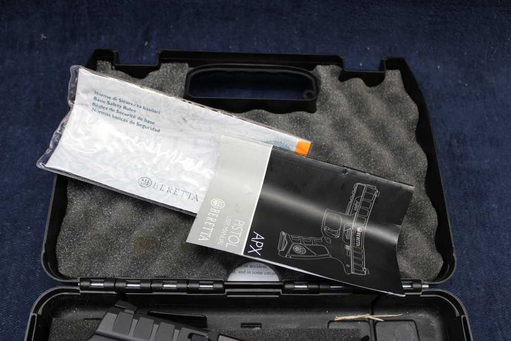 Beretta APX 9mm nice shape, NO RESERVE-img-3