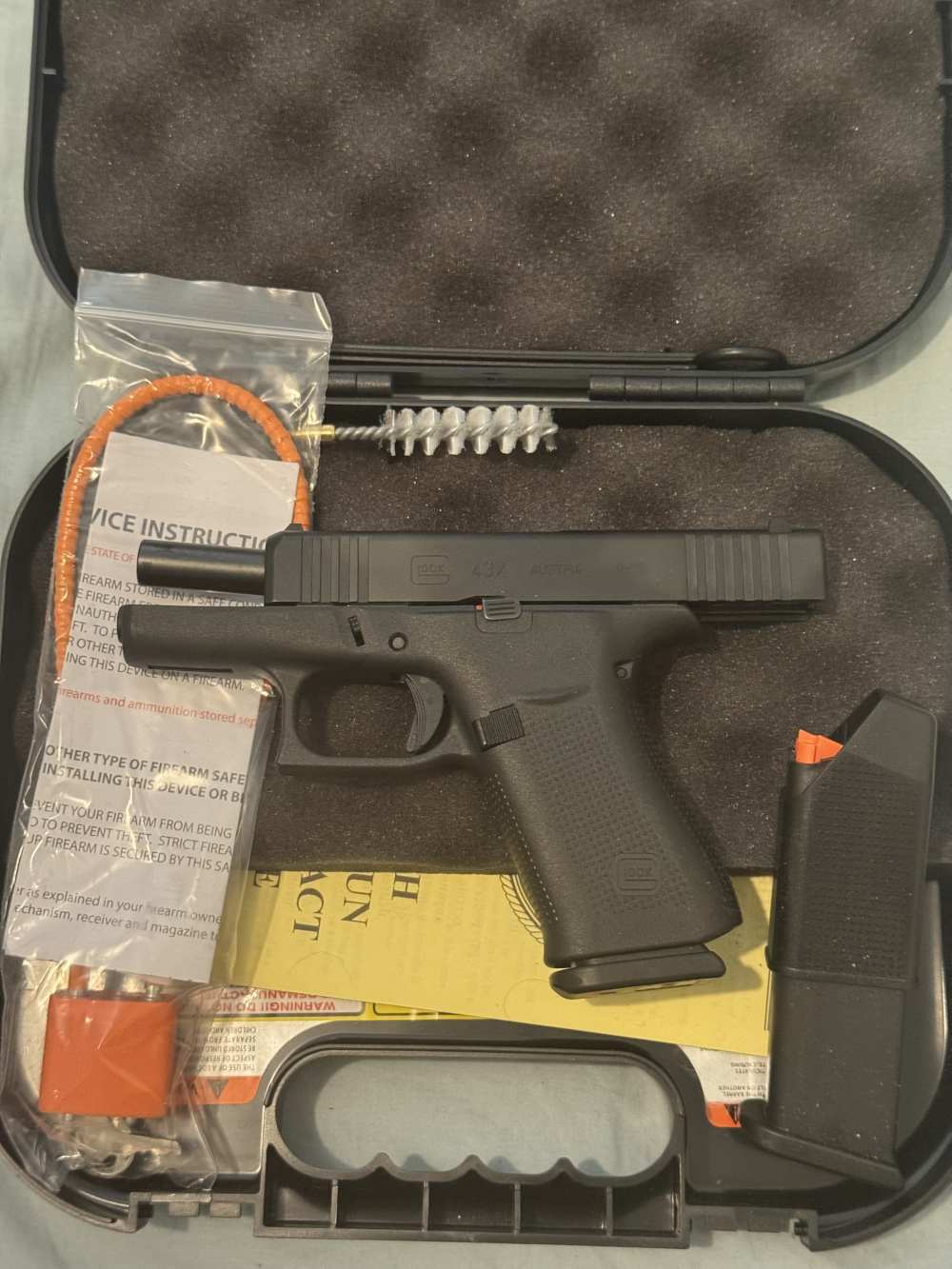 Glock 43X 9mm With Case & 2 - 10Rnd Magazines-img-3