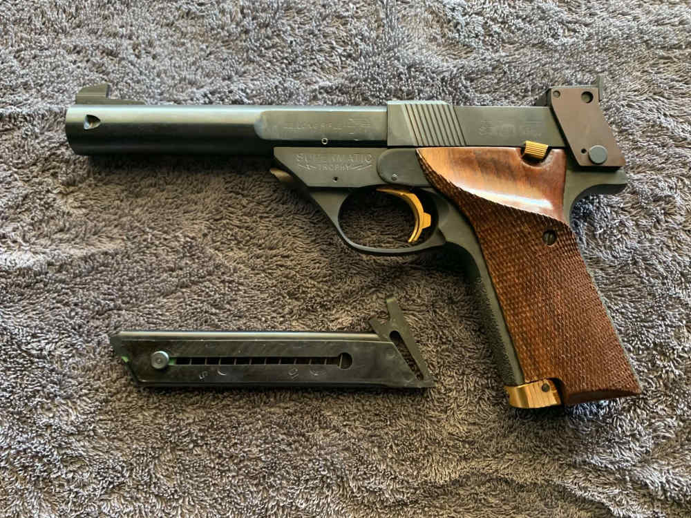 High Standard Supermatic 'Trophy'-img-1