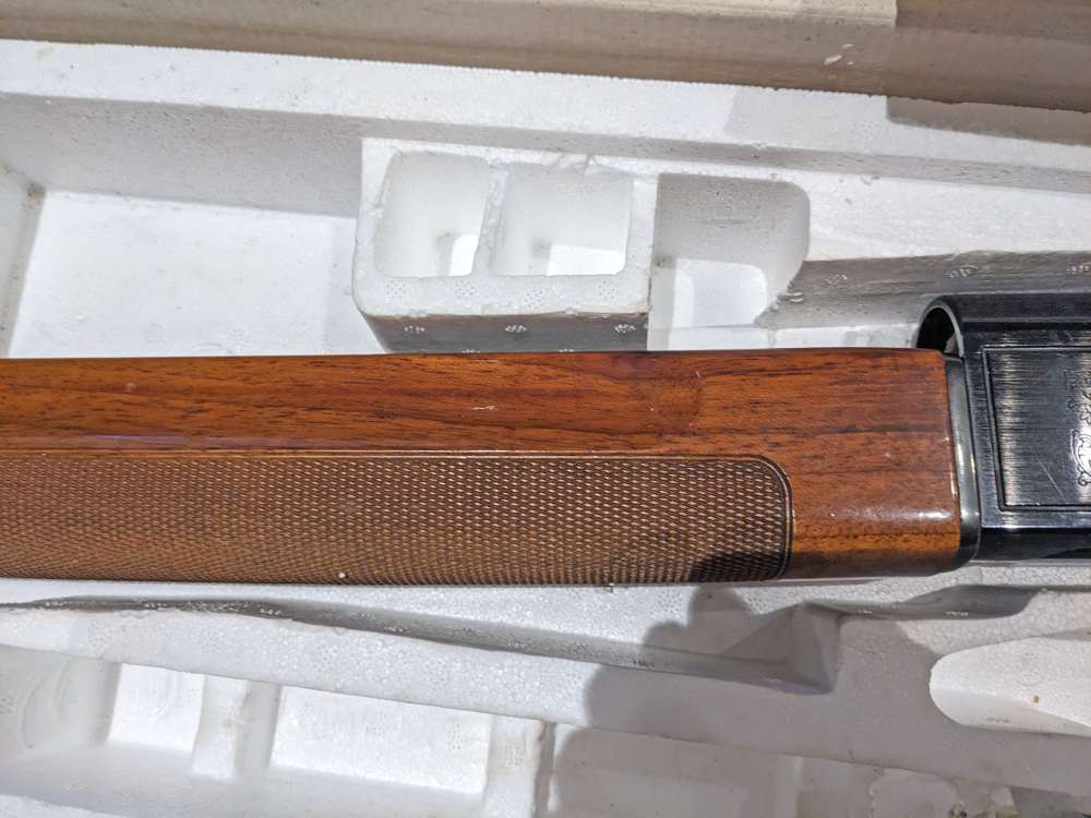 COLLECTORS! Beretta A303  Sporter with BOX! 12GA 28" Semi-Auto Chokes!-img-9