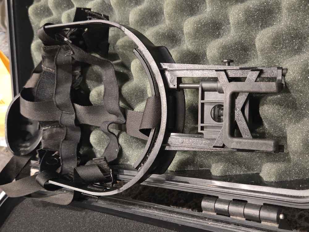 Litton AN/PVS7b night vision goggles,3X zoom lens and head strap mount  -img-14