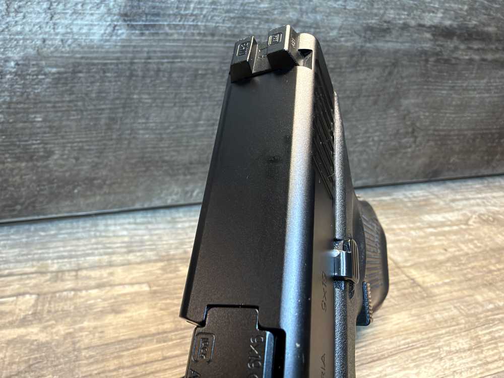 Glock 17 GEN5, Police trade-in, very good cond! #372-img-5