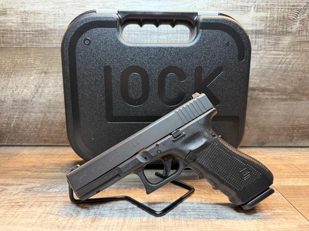 Glock 17 GEN4 LE/Police trade-in, very good cond! #926-img-0