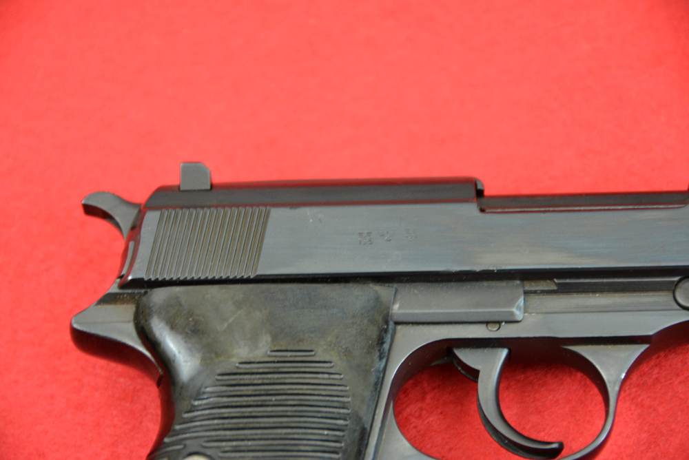 Rare Early-Production Mauser BYF 42 P.38 Full Rig-img-3