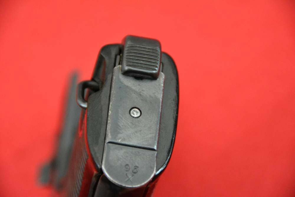 Rare Early-Production Mauser BYF 42 P.38 Full Rig-img-15