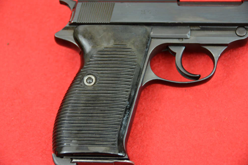 Rare Early-Production Mauser BYF 42 P.38 Full Rig-img-7
