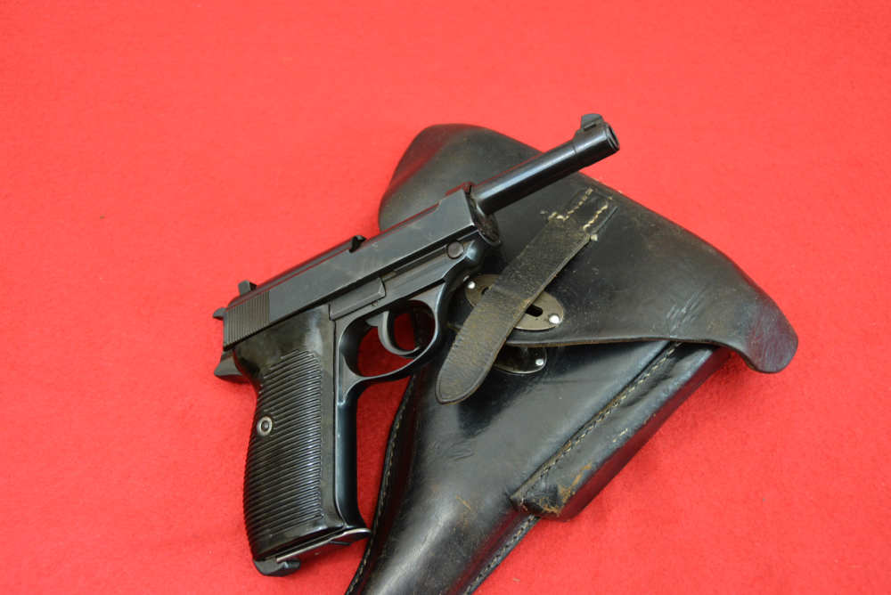 Rare Early-Production Mauser BYF 42 P.38 Full Rig-img-2