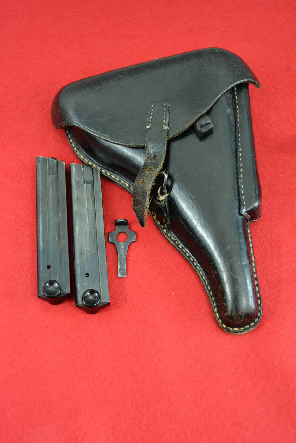 "Golden Widow" Mauser BYF 42 P.08 Complete Rig-img-2