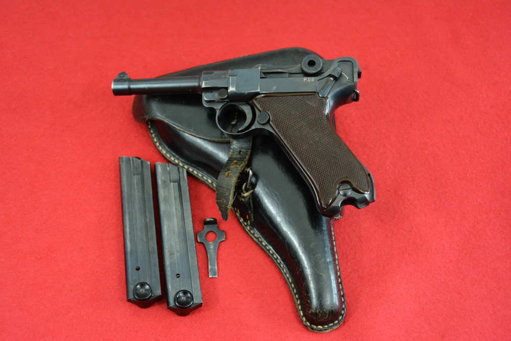 "Golden Widow" Mauser BYF 42 P.08 Complete Rig-img-0