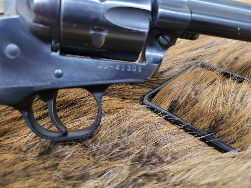 Used Ruger New Model Single Six 5.5"bbl 22LR 1975mfg-img-15