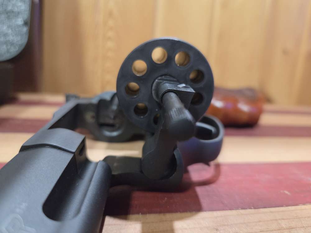 Taurus 992 Tracker 4" 9 Shot 22 Magnum Plus 22LR Cylinder -img-17