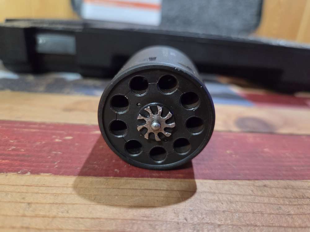 Taurus 992 Tracker 4" 9 Shot 22 Magnum Plus 22LR Cylinder -img-19