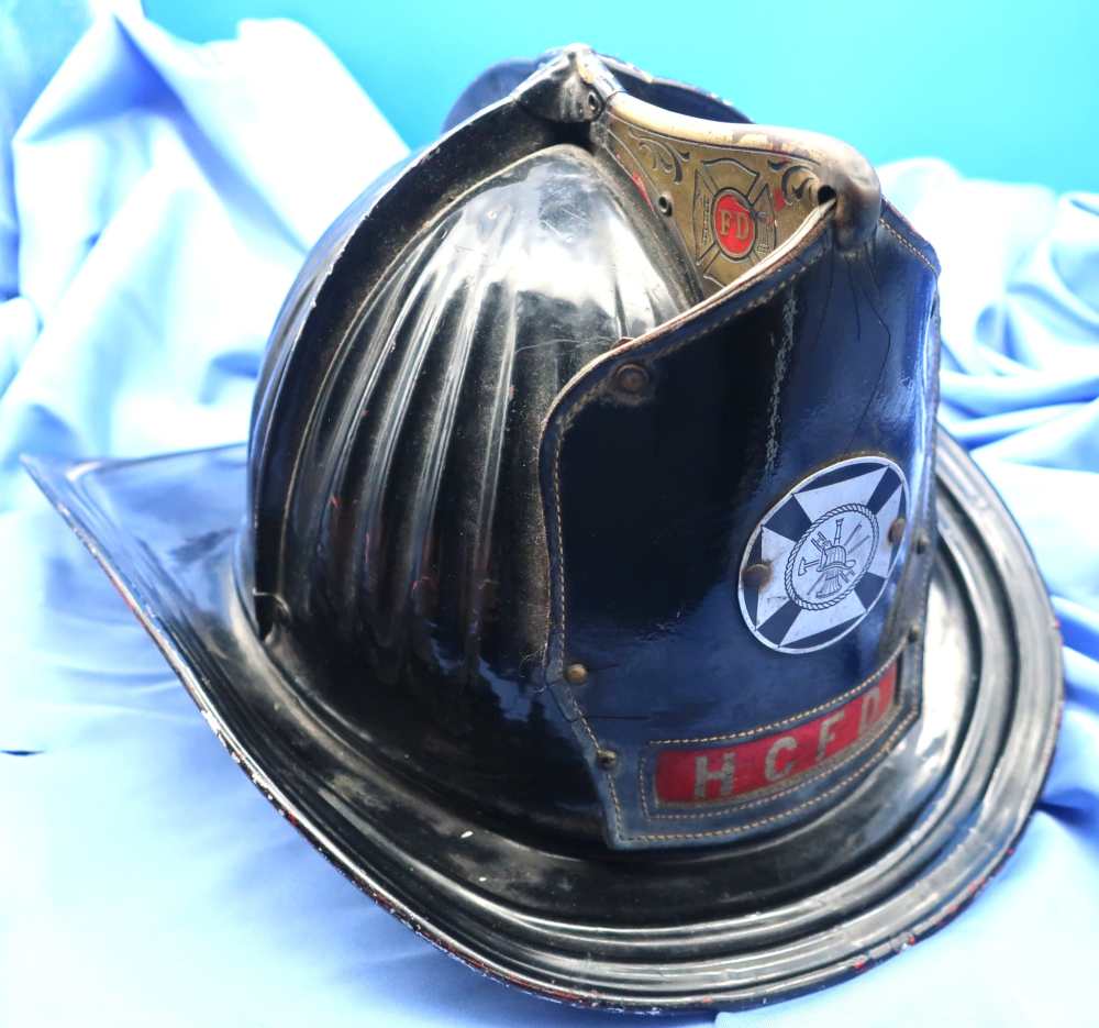 Cairns & Brother Inc Original Fireman's Helmet HCFD Clifton, NJ Vintage-img-1