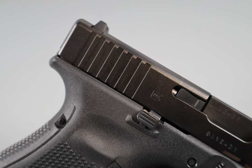 Glock G19 GEN5 9mm 4.02"bbl w/Case-img-5