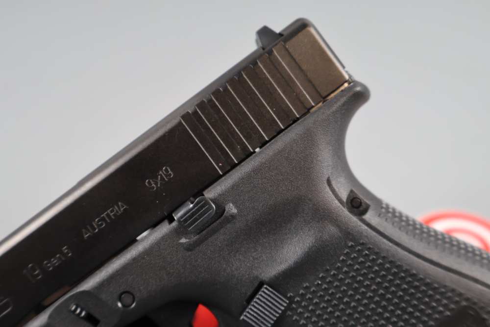 Glock G19 GEN5 9mm 4.02"bbl w/Case-img-9
