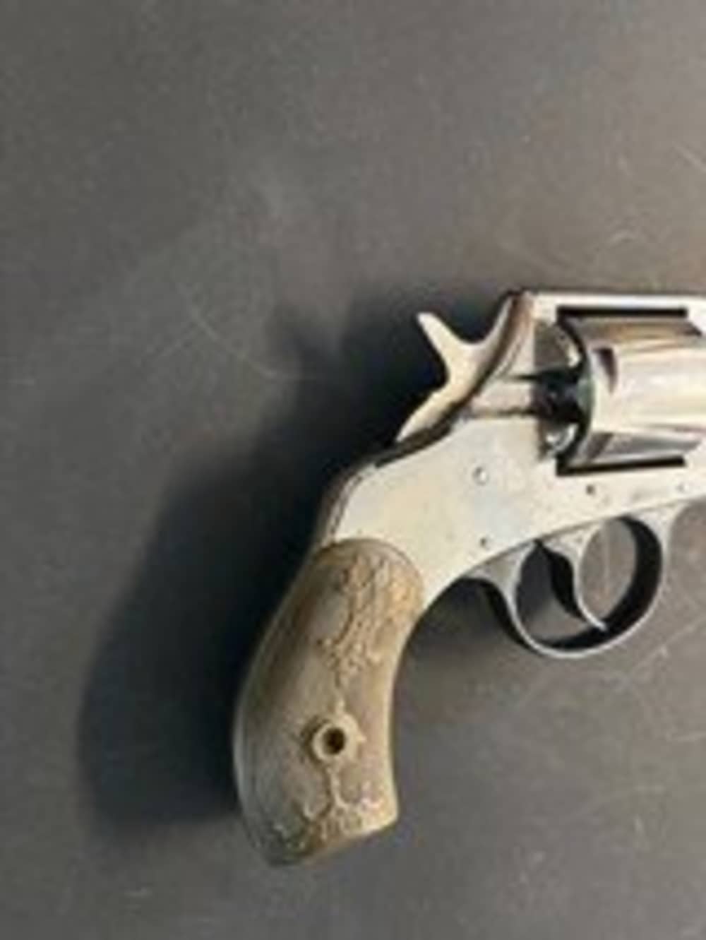 Harrington & Richardson Victor Model .32 S&W Revolver.  C&R OK-img-15