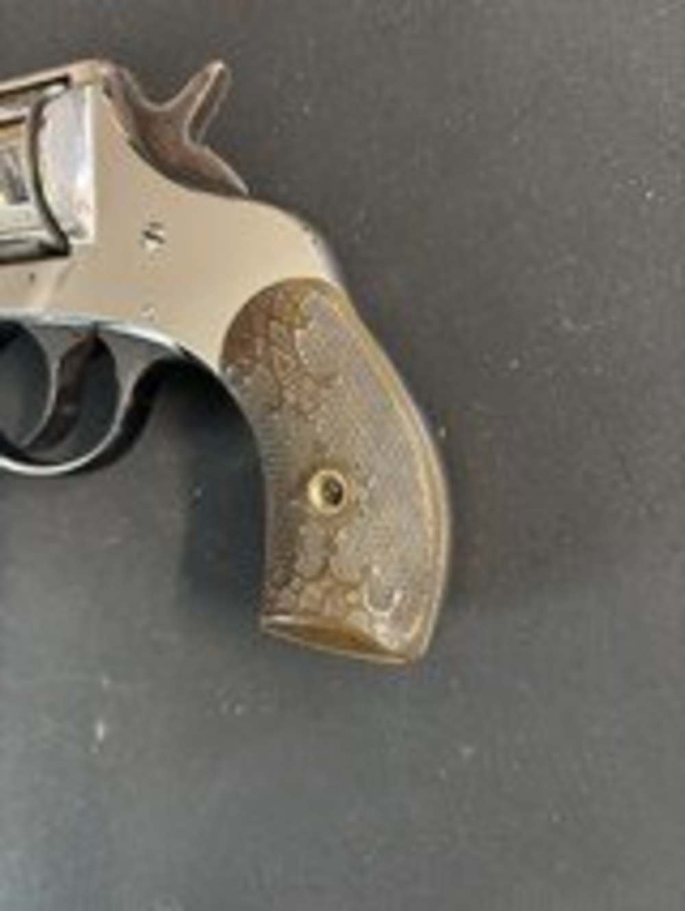 Harrington & Richardson Victor Model .32 S&W Revolver.  C&R OK-img-9