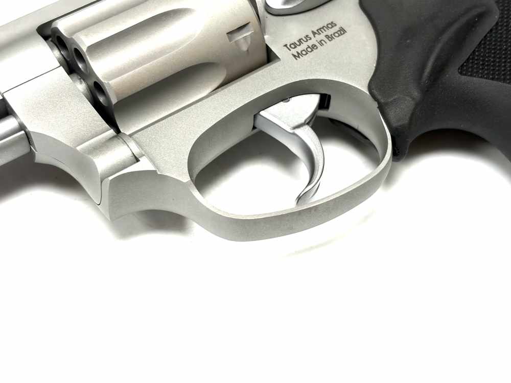 TAURUS   942M   22WMR-img-6