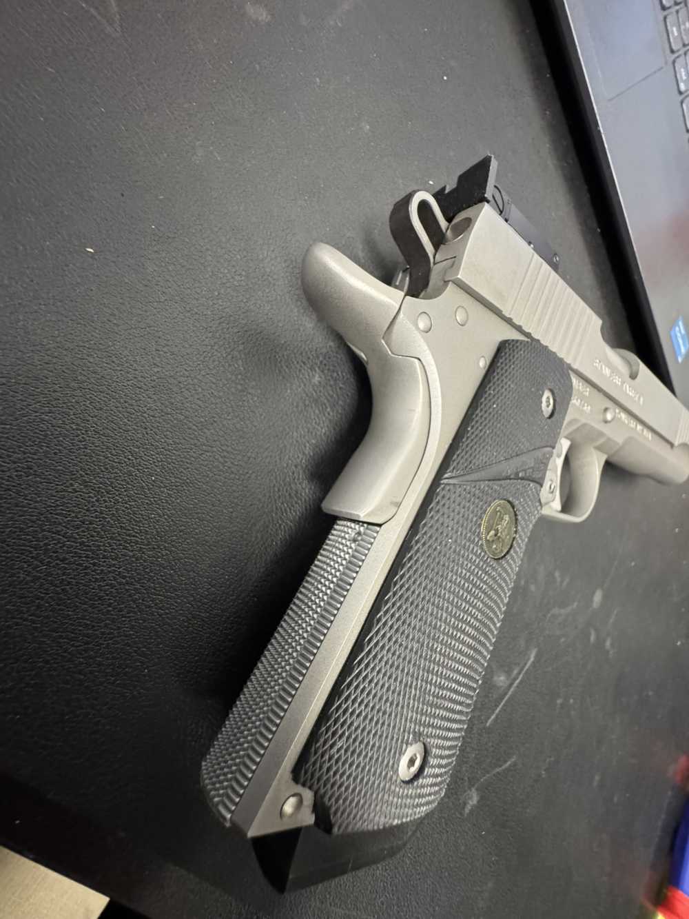Used Kimber Stainless Target II 10mm-img-10