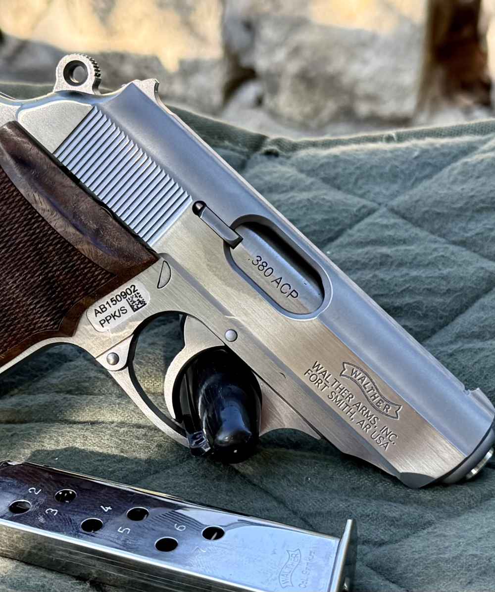 Walther PPK/s Walnut Grips Stainless Frame Two Magazines  // New-img-4