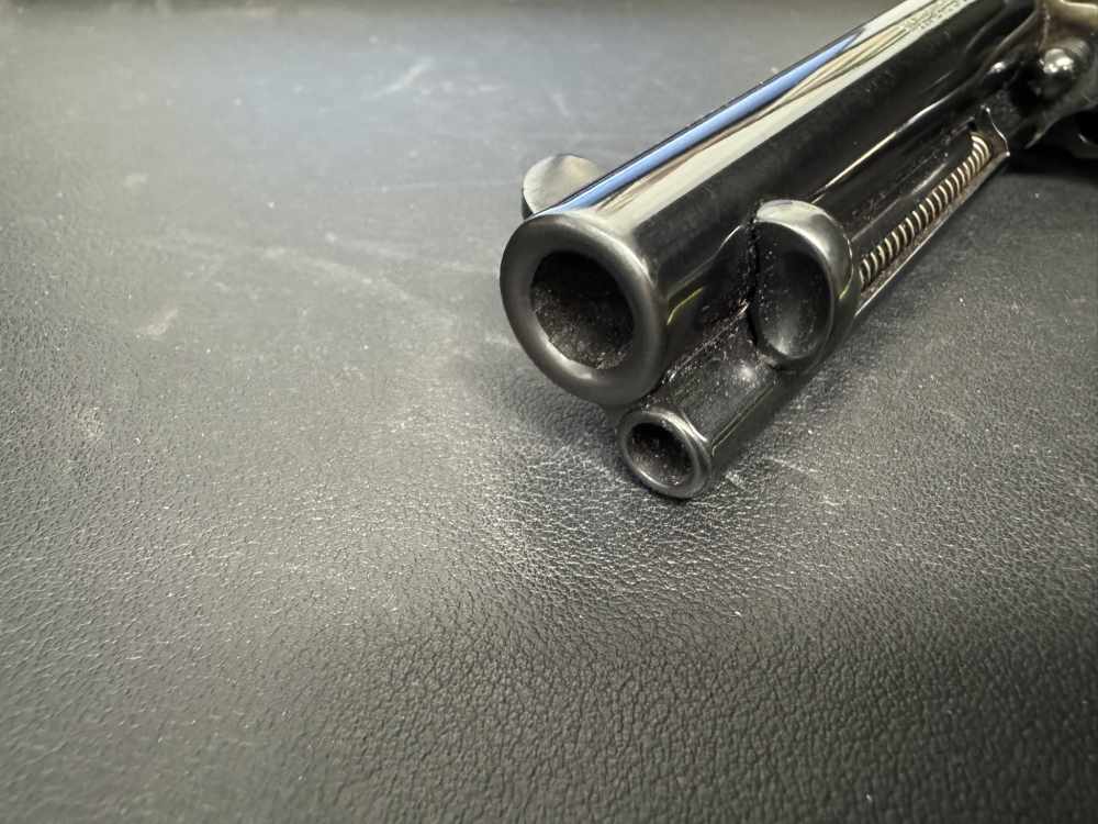 A. Uberti / Taylor's & Co SAA 1873 .44-40-img-19