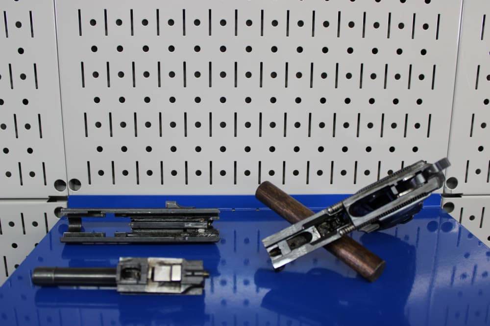 Walther P-38 (AC 45) - 9mm Luger - 1945 - Matching Magazine - Scarce - WWII-img-47