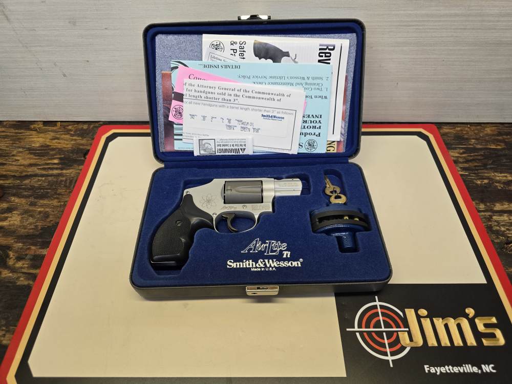 Smith and Wesson Model 342 Airlite Ti-img-0