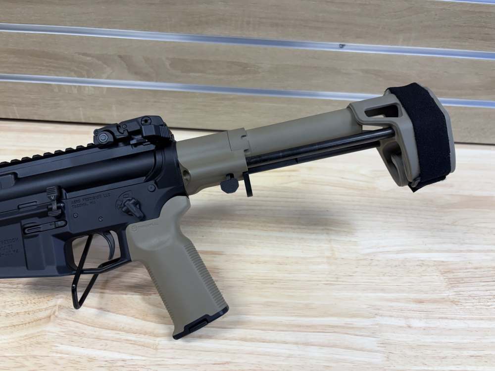 Aero Precison 300 Blackout Upper & Lower 10" w/ Upgrades! Like New!-img-7