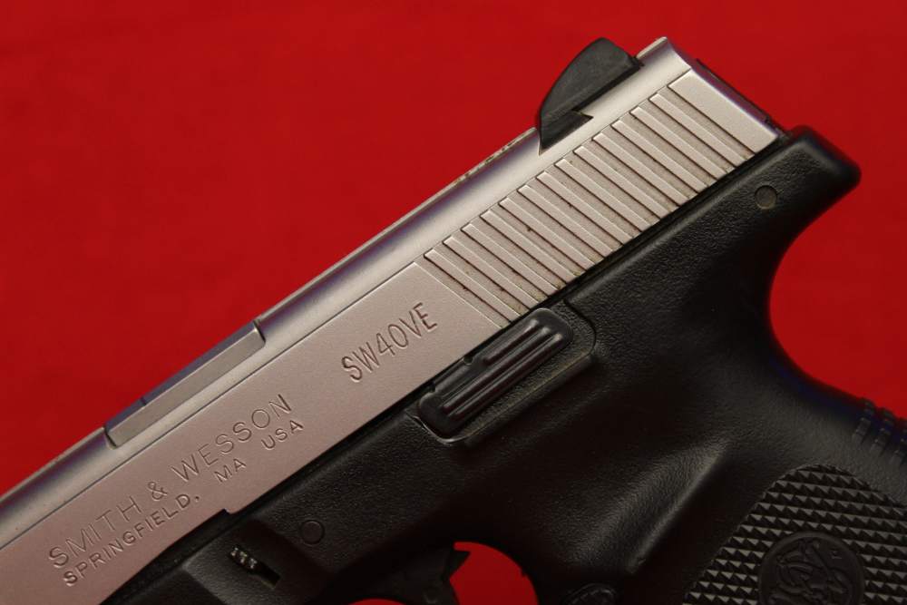 Smith & Wesson SW40VE .40 S&W 4" 10+1-img-4