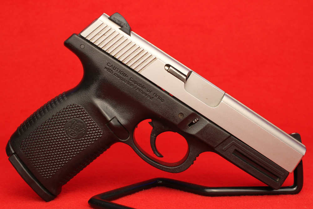 Smith & Wesson SW40VE .40 S&W 4" 10+1-img-0