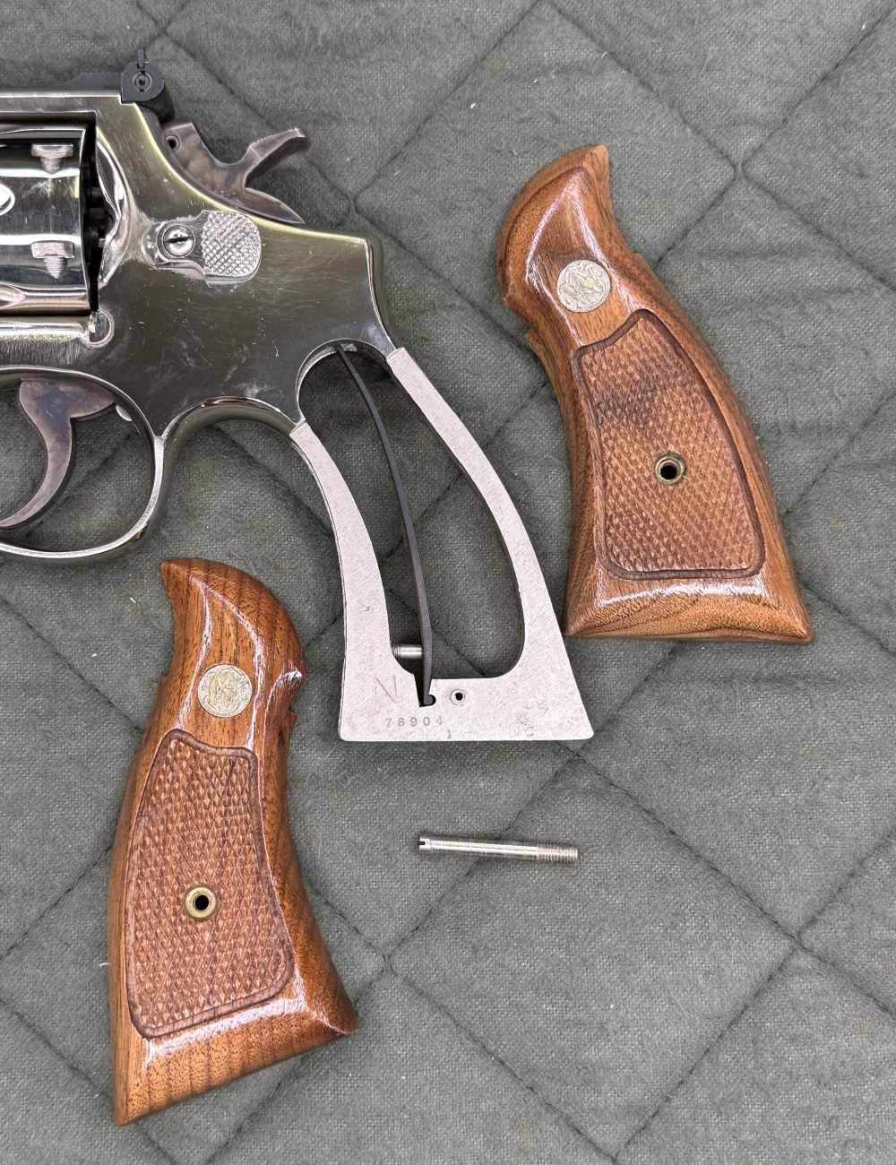 S&W Model 15-3 Nickel 2 inch all matching Original Box and Tools-img-15
