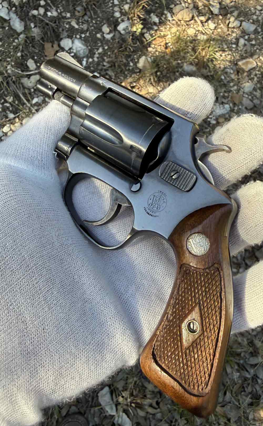 S&W 36 (Pre-model) blued 2 inch square butt Diamond Medallion grips-img-9