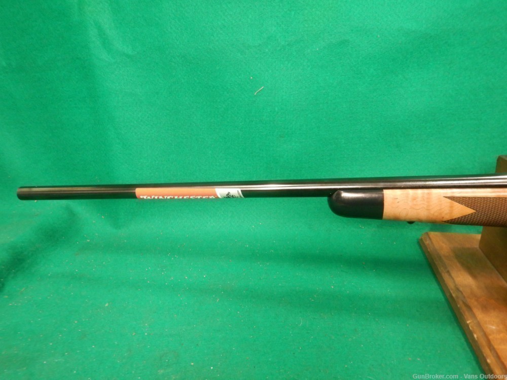Winchester M70 Super Grade Maple 30-06 Rifle New In Box-img-8