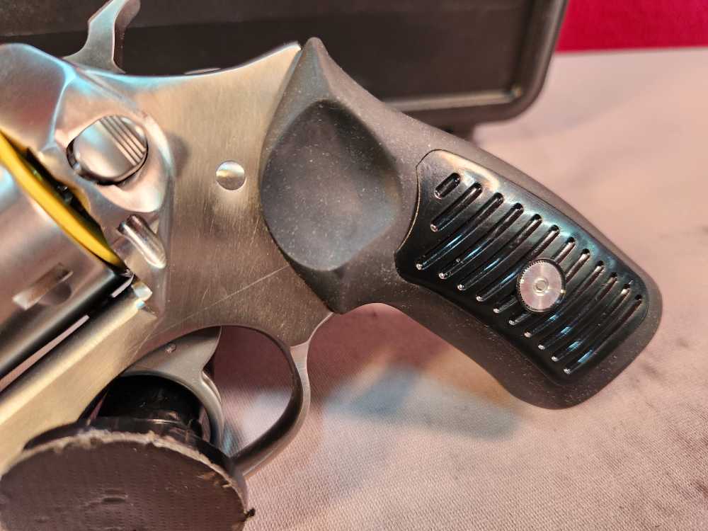 RUGER SP101 357MAG 3" 5719 NEW! PENNY AUCTION!-img-1