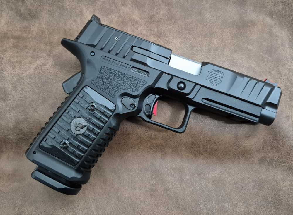 NIB WILSON COMBAT BULWARK 9MM 4" CASE-img-1