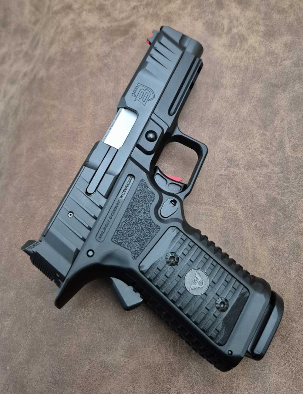 NIB WILSON COMBAT BULWARK 9MM 4" CASE-img-5