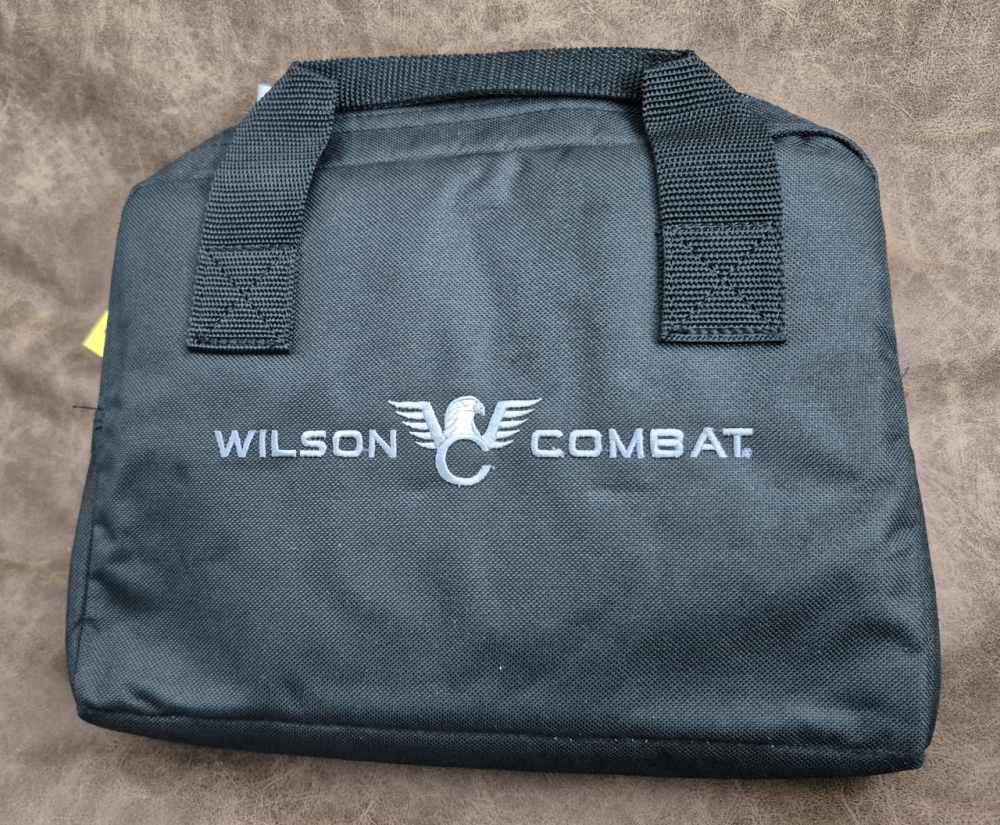 NIB WILSON COMBAT BULWARK 9MM 4" CASE-img-12