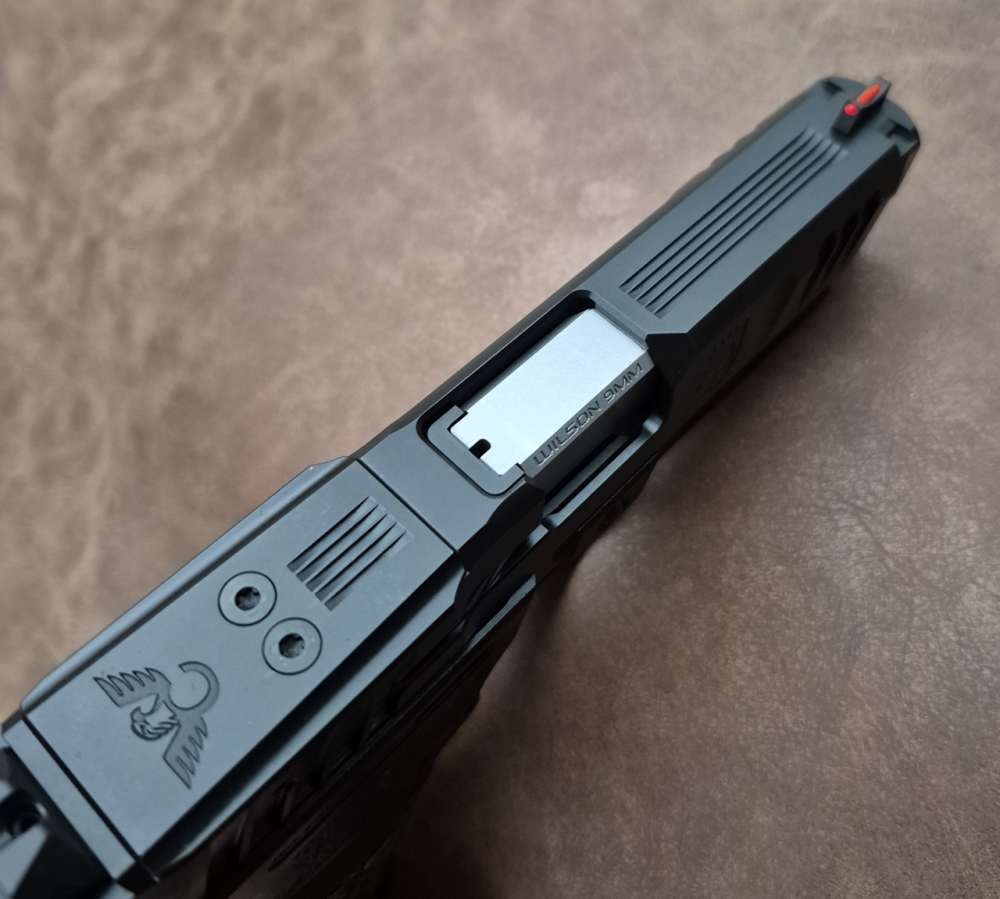 NIB WILSON COMBAT BULWARK 9MM 4" CASE-img-4