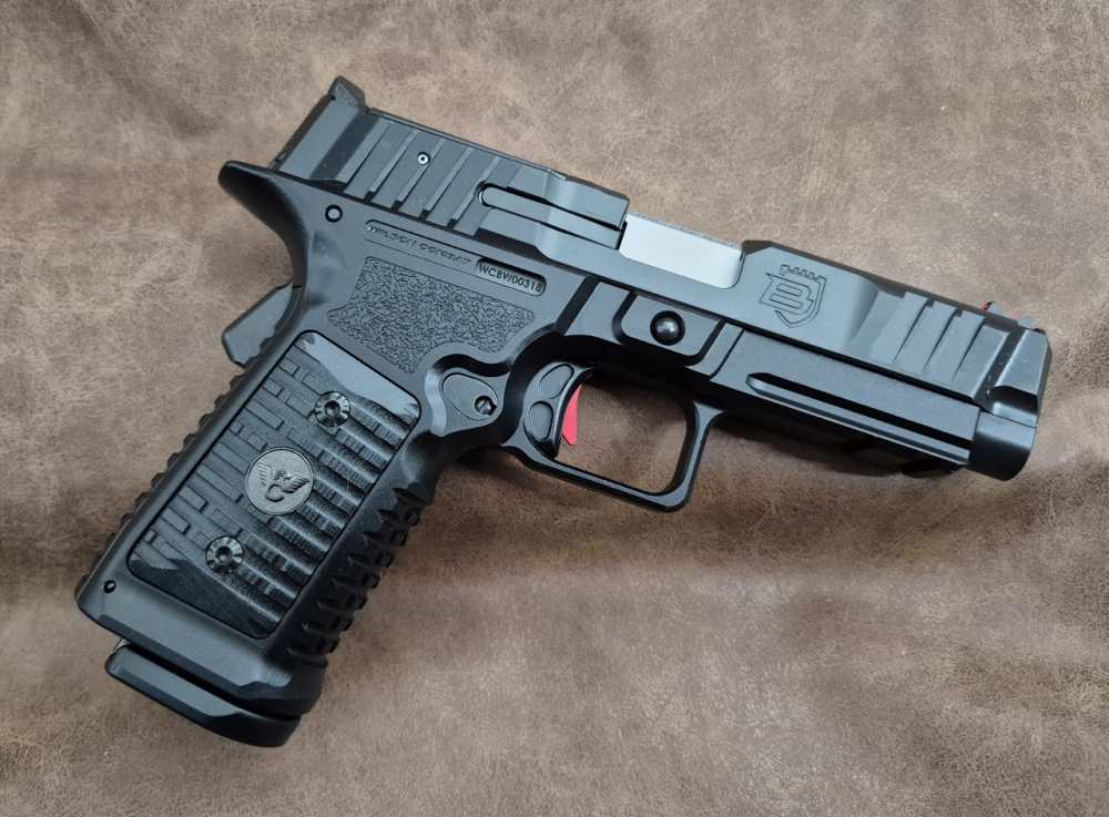 NIB WILSON COMBAT BULWARK 9MM 4" CASE-img-1
