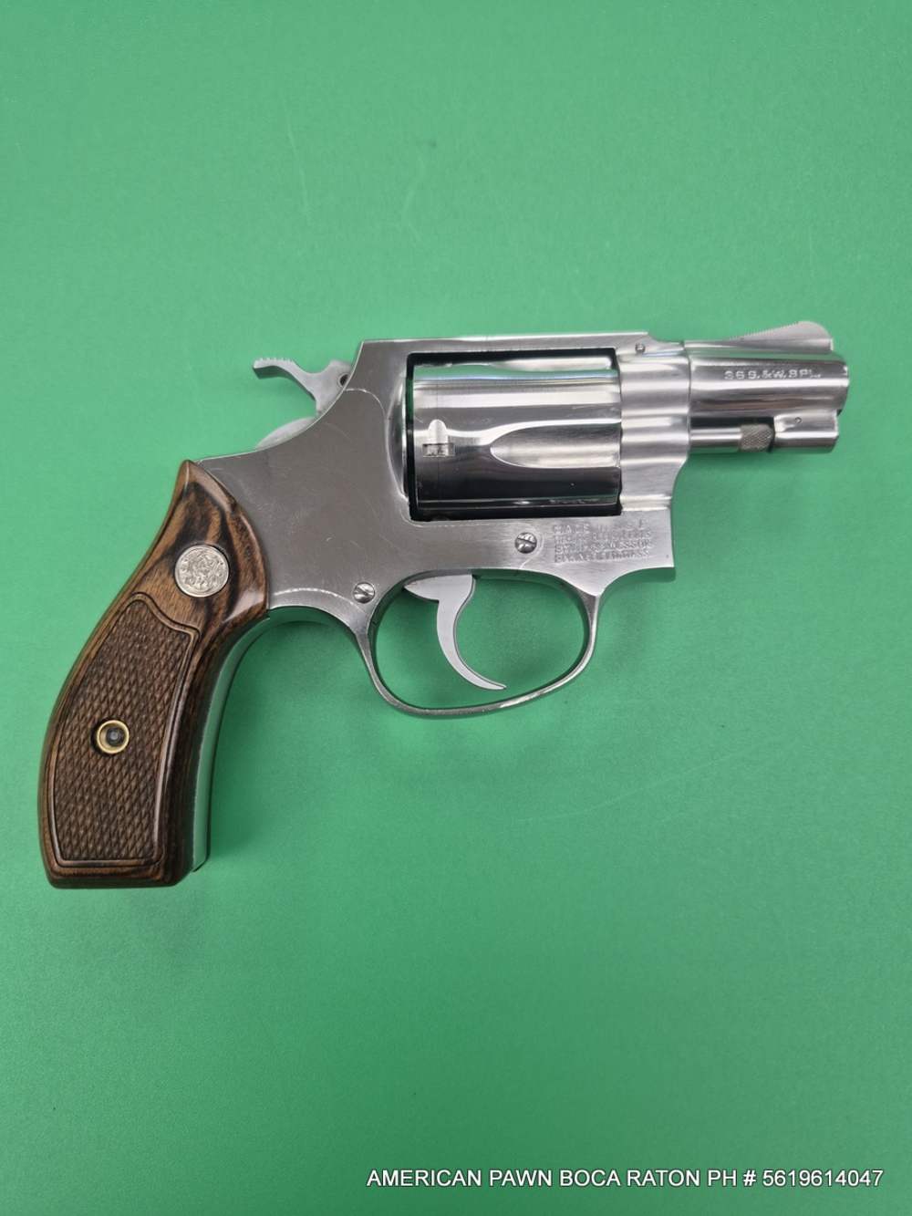 1968 SMITH & WESSON  M 60  STAINLESS , 2" BRL, REALLY NICE ONE 38SPL.-img-2