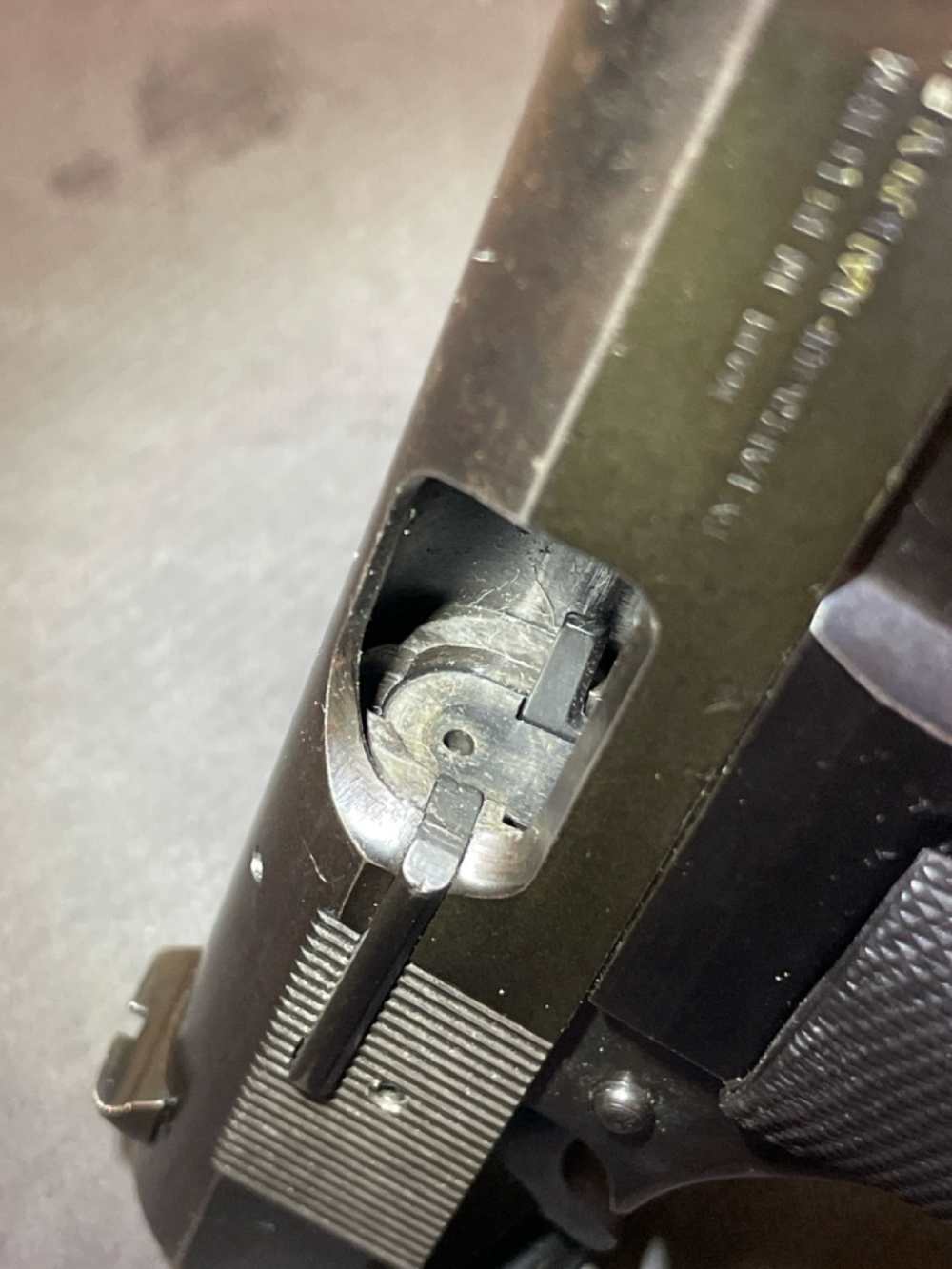 BROWNING HI-POWER 9MM - 13 RD 4.7" - GOOD - Penny .01 - NR-img-6