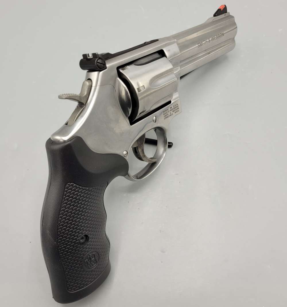 Smith & Wesson 686-6 .357 Magnum 4"-img-3