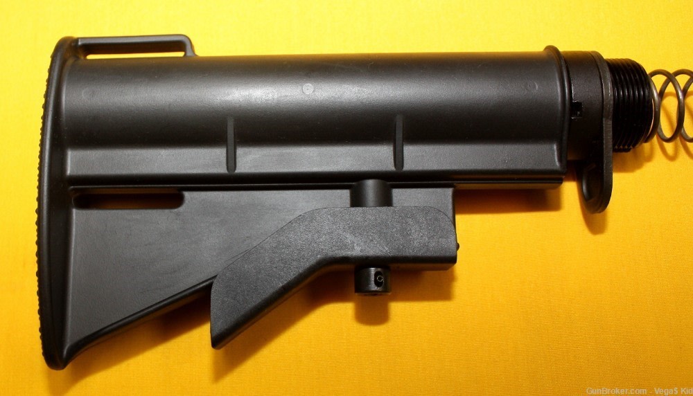 実物CAR-15 STOCK MIL-SPEC POLYMER BLACK 実物CAR-15 STOCK MIL-SPEC POLYMER BLACK B5 SYSTEMS CAR-15