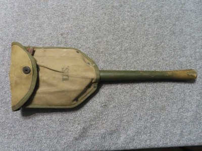 WWII USGI ENTRENCHING TOOL/SHOVEL-AMES 1944 WITH JQMD 1945 COVER