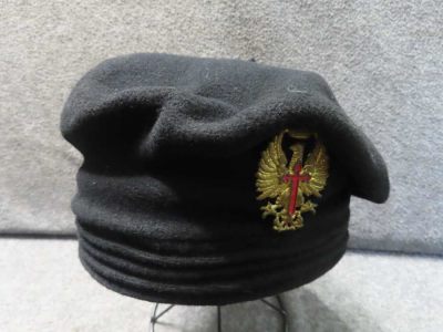 FRANCO ERA SPANISH ARMY TANKER BERET W/FACIST INSIGNIA, SIZE 58 or 7 1/4