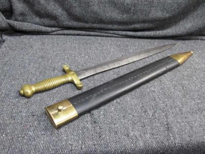 FRENCH MODEL 1831 FOOT ARTILLERY SHORT SWORD WITH A 19" BLADE