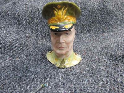 3" TALL GENERAL DOUGLAS MACARTHUR, DECORATIVE CREAMER, VINTAGE 1942